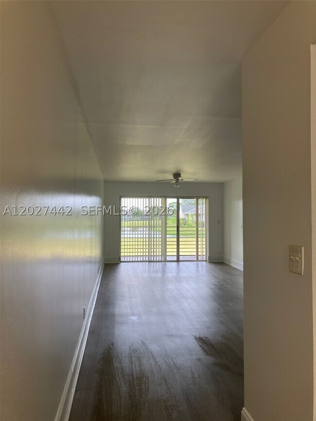 Building Photo - 2803 N Course Dr