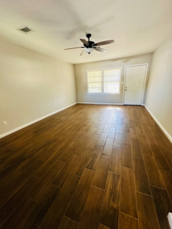 Foto del edificio - 1738-1740 W 9th St