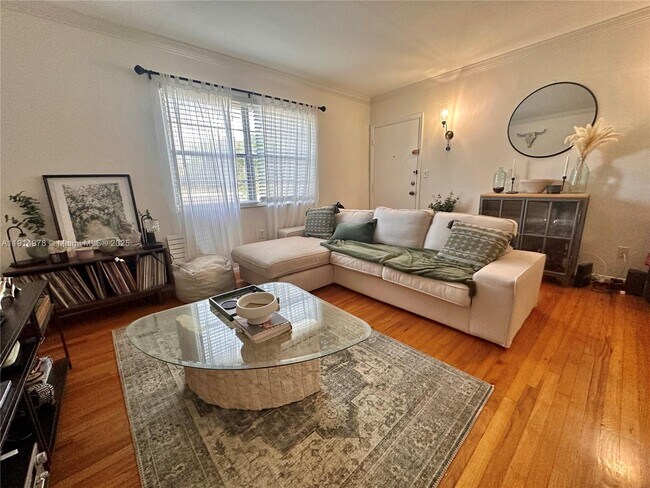 Foto del edificio - 7940 SW 55th Ave