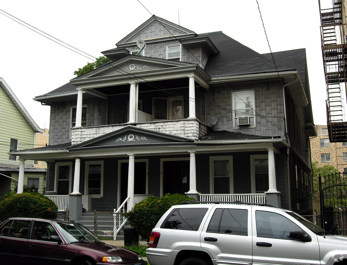 Building Photo - 9 N 9th Ave