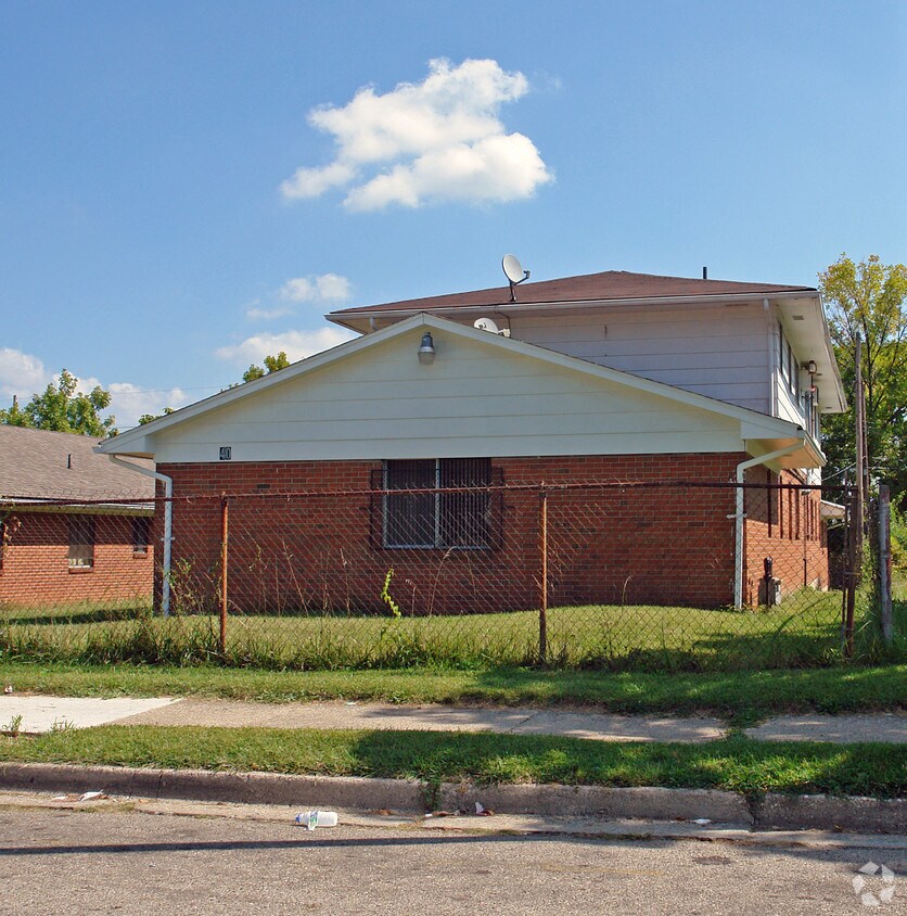 Building Photo - 40 S Trenton St
