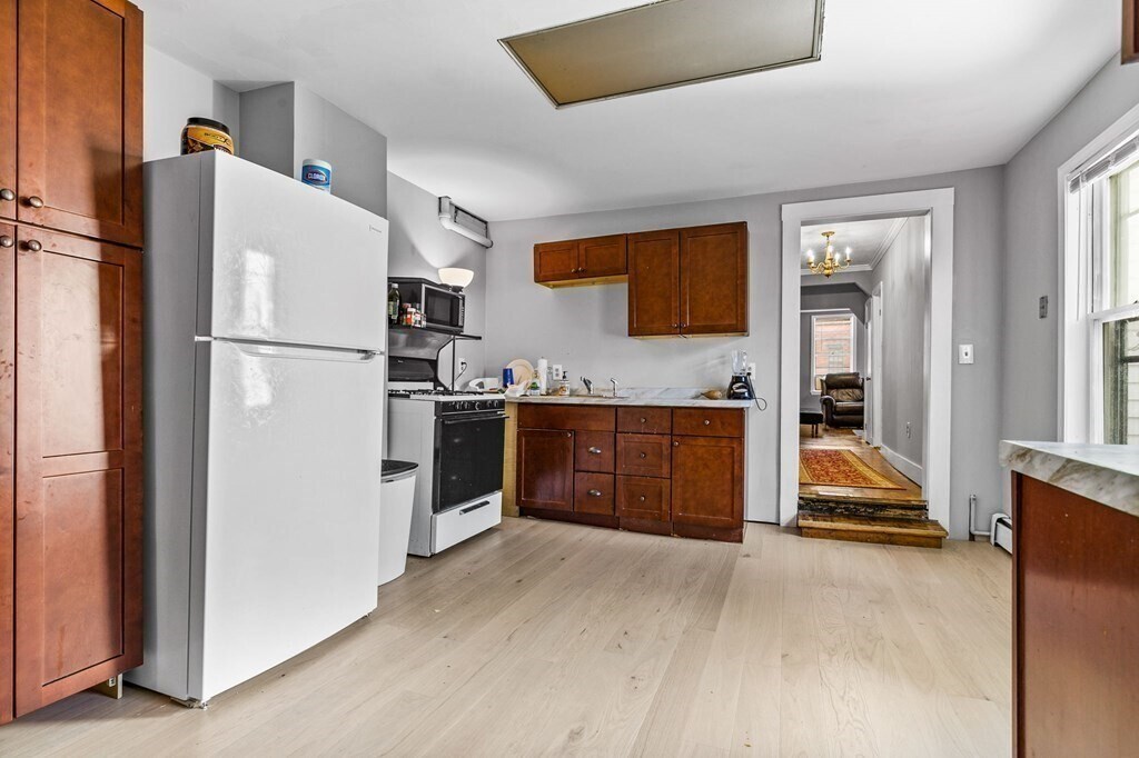 Foto principal - 607 E 7th St