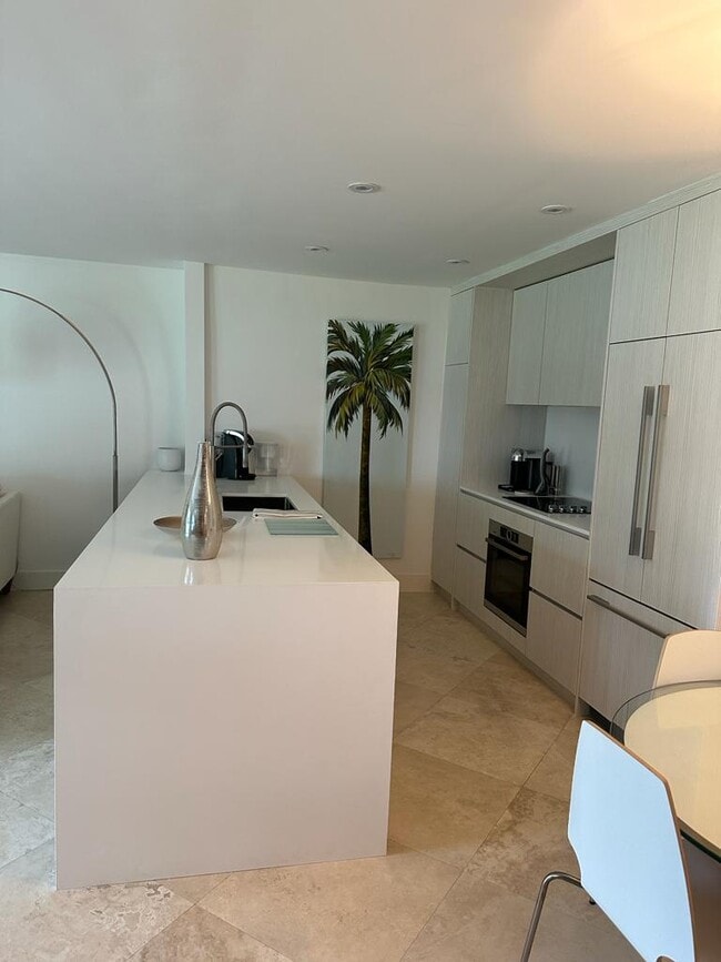 Photo - 1501 S Flagler Dr Apartment