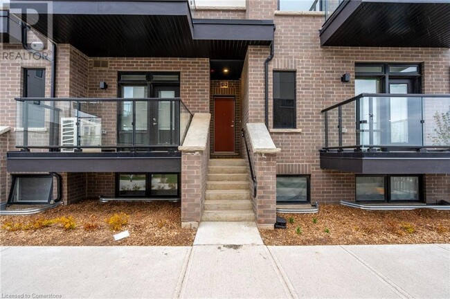 Building Photo - 1585 Rose Way