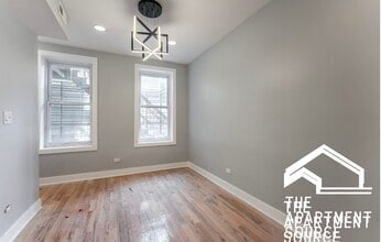 Building Photo - 1624 W Beach Ave