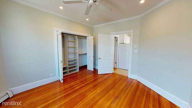 Building Photo - 2 br, 1 bath Townhome - 3651 Lafayette Ave