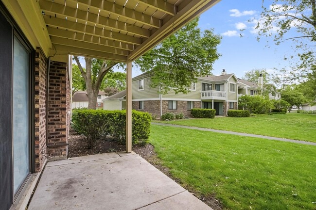 Foto del edificio - 1155 Silverwood Ct