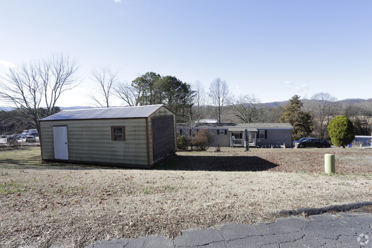 Primary Photo - 707 Duncan Hill Rd