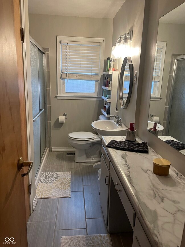 Foto del edificio - 924 Main St