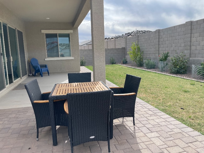 Foto del edificio - 5540 N 193rd Ave