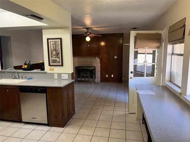 Building Photo - 3810 Crater Lake Ct