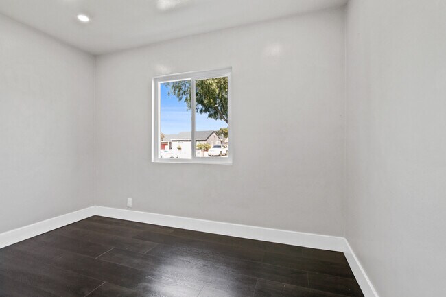 Foto del edificio - 9218 Canford St