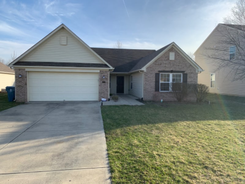 Primary Photo - 1429 Softwind Dr