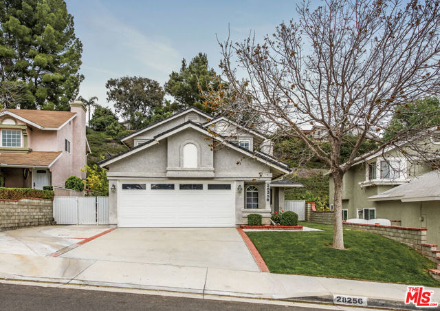 Primary Photo - 28256 N Evergreen Ln