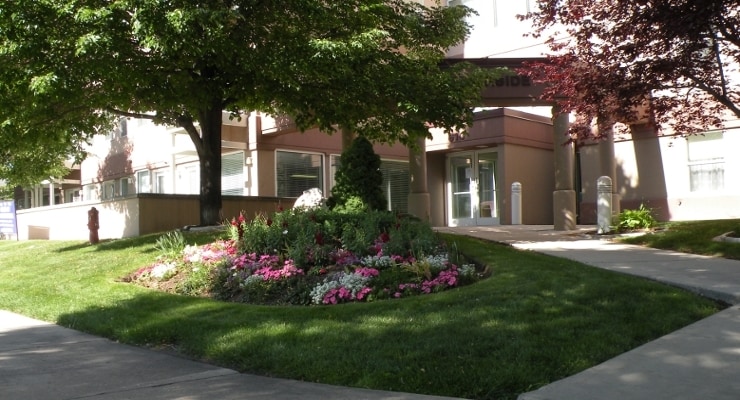 Primary Photo - Riverside Apartments