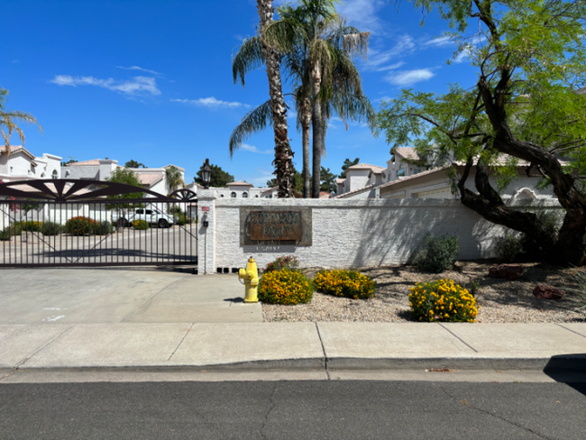 Foto del edificio - 5620 E Kelton Ln