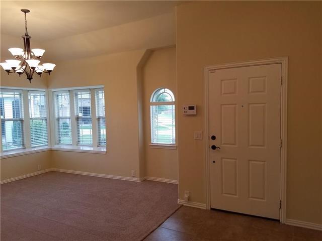 Primary Photo - 701 Meadowbrook Ln