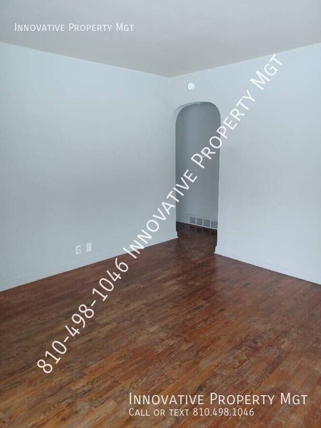 Foto del edificio - 2213 Savoy Ave