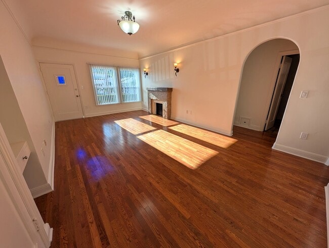 Foto del edificio - 1205 S Muirfield Rd