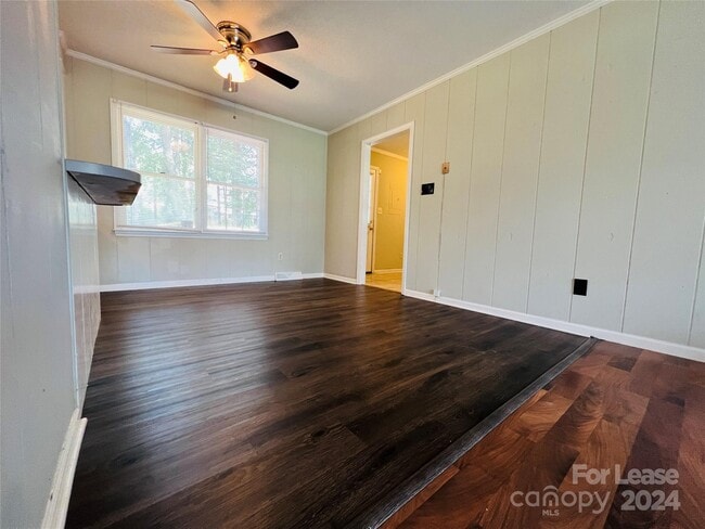 Foto del edificio - 1370 Oak Canopy Rd