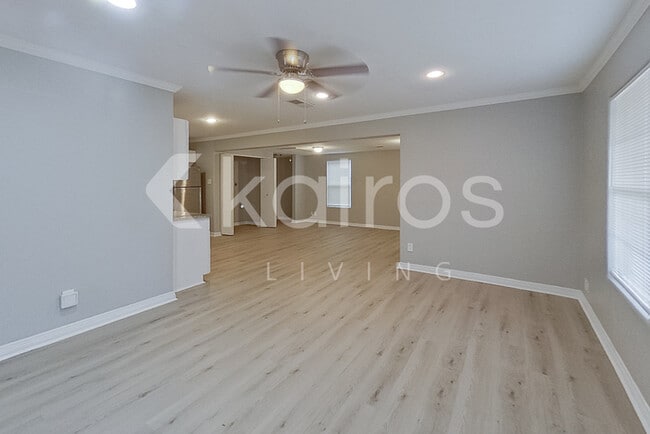 Building Photo - 1604 Norman St