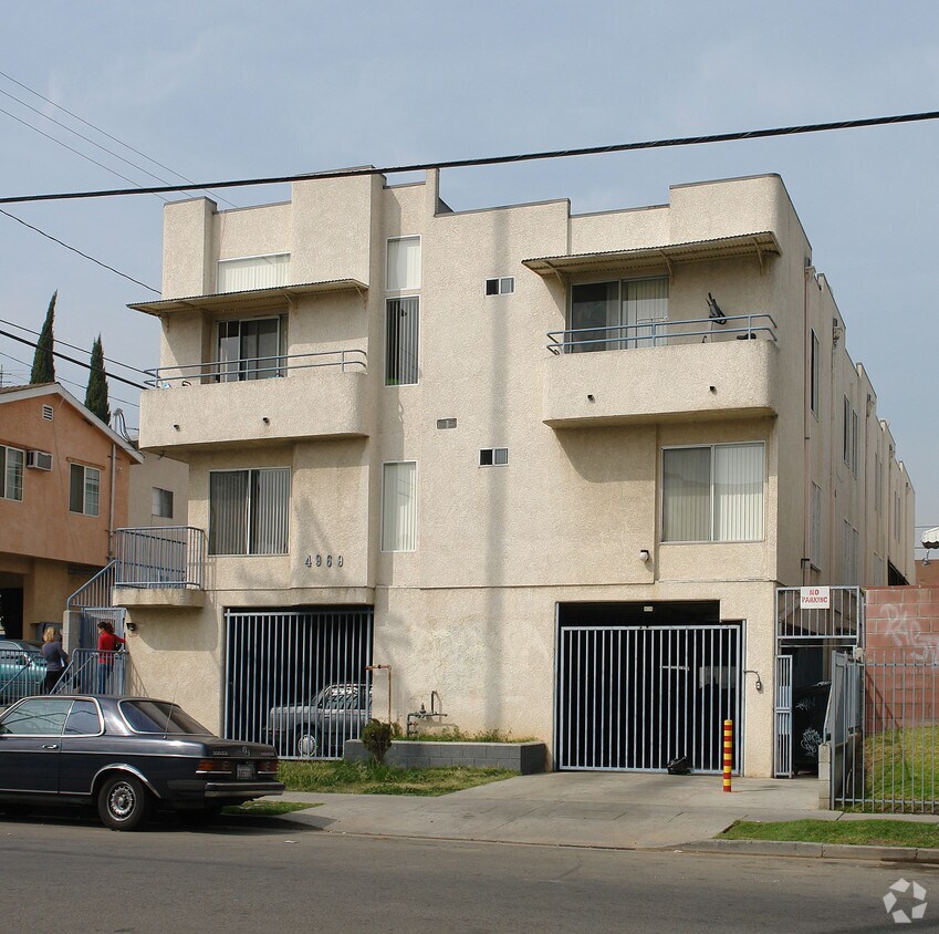 Primary Photo - 4969 Romaine St