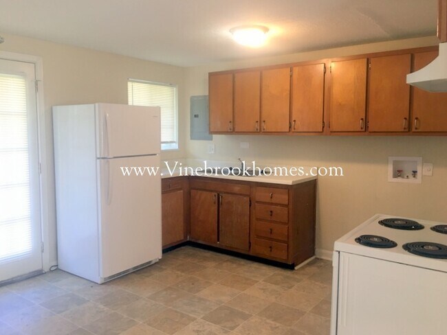 Building Photo - 6048 Turnbridge Ln
