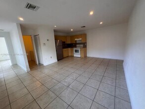 Building Photo - 3342 NW 9th Ave