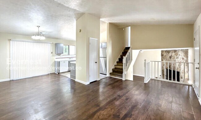 Foto del edificio - 1888 Singer Way