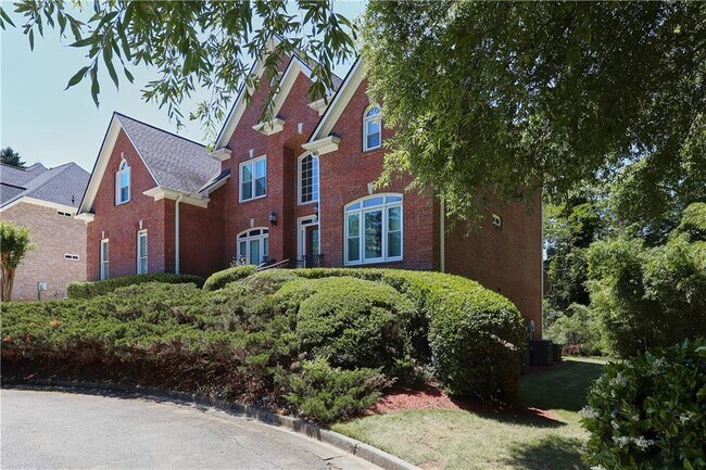 Foto del edificio - 2381 Oak Grove Meadows