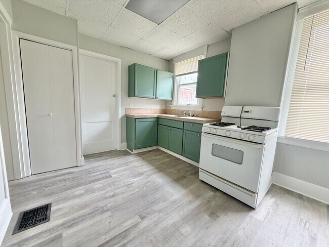 Foto del edificio - 1227 Ross Ave