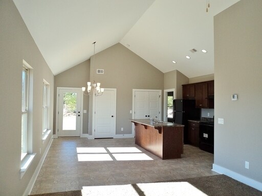 Foto del edificio - Home for rent in Warrior... Available to V...