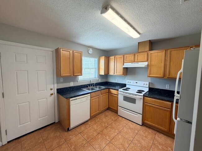 Foto del edificio - 1531 Woodard St