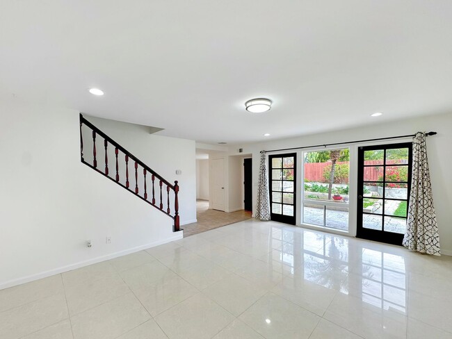 Foto del edificio - Great 4B/2.5BA House in Rancho Bernardo!