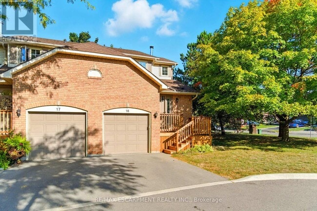 Building Photo - 79-79 Braeheid Ave