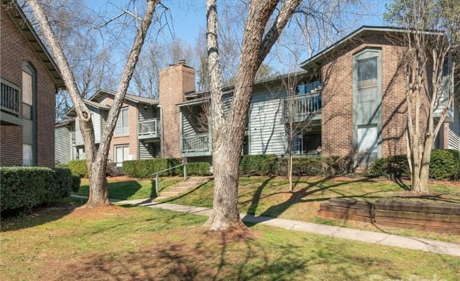 Building Photo - 5012 Sardis Rd