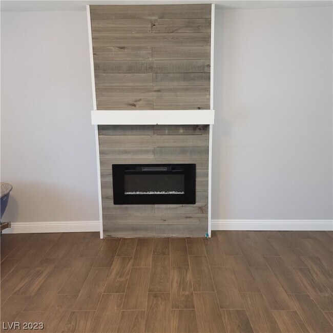 Building Photo - 2037 Hassell Ave
