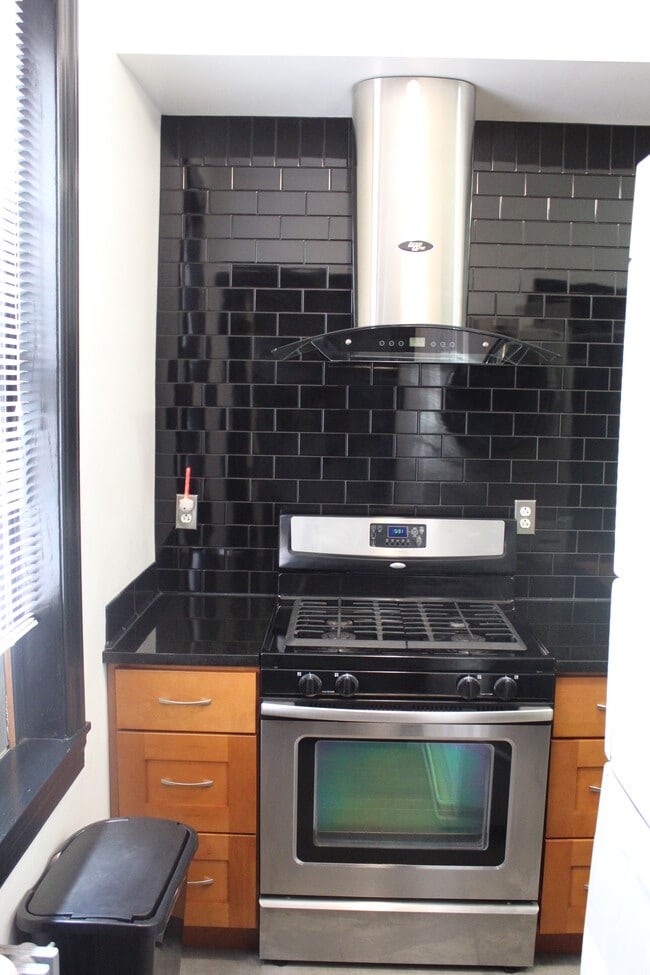 Floorplan - 4054 Chestnut St