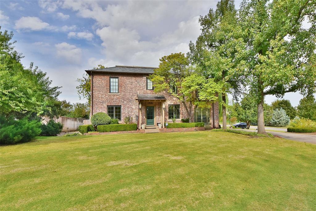 Foto principal - 1501 Camden Way