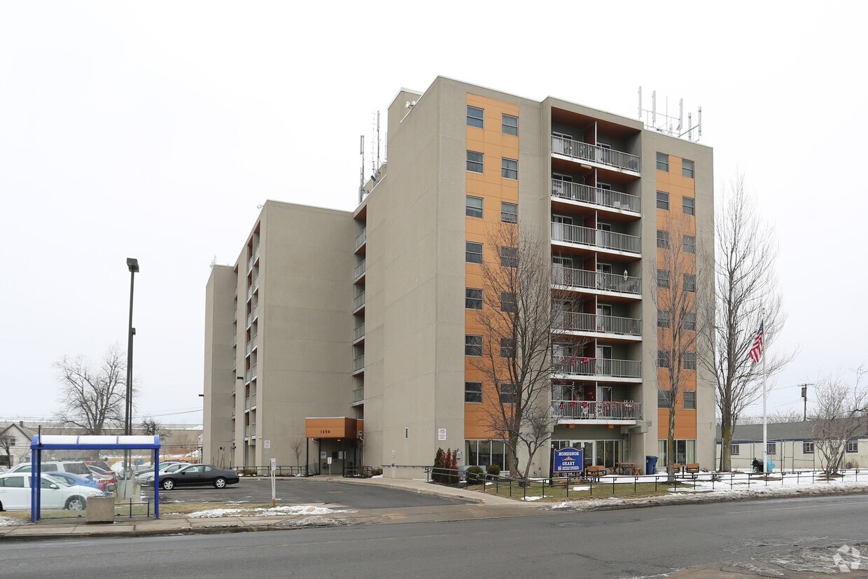 Primary Photo - Monsignorr Geray Apartments