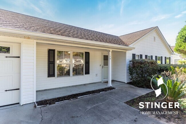 Building Photo - 3 Bedroom / 2 Bath For Rent In Mint Farms