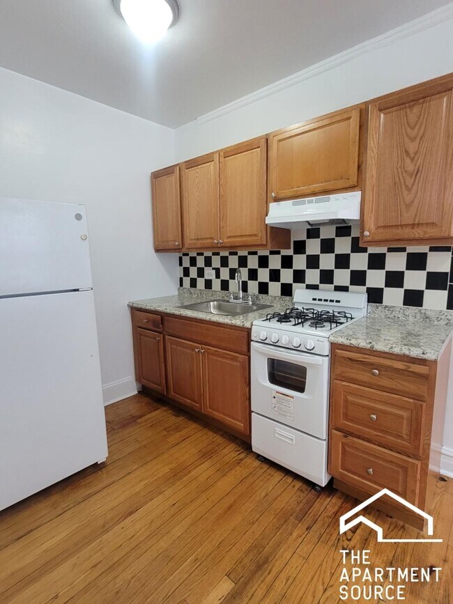 Foto del edificio - 1717 W North Shore Ave