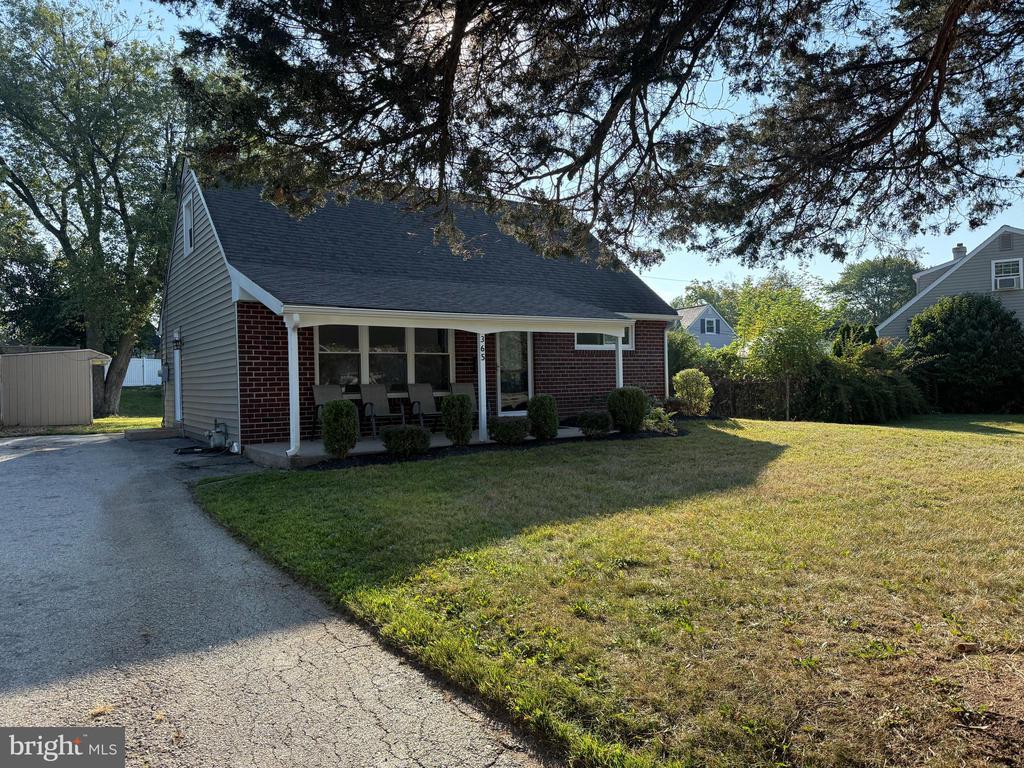 Primary Photo - 365 Maiden Ln