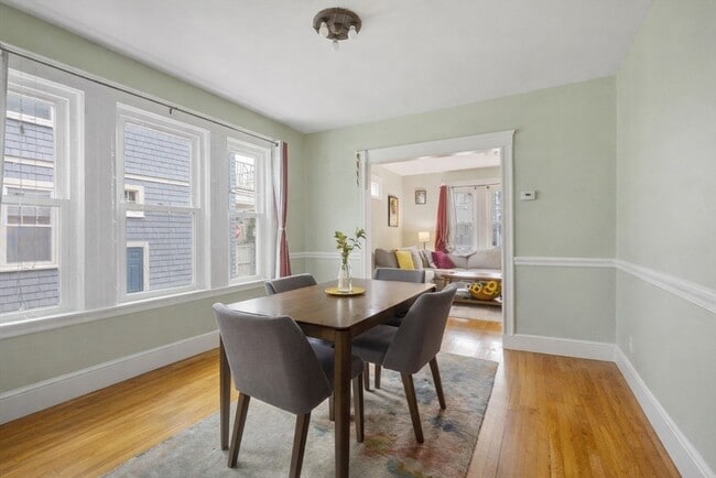 Foto del edificio - 71 Chilton St