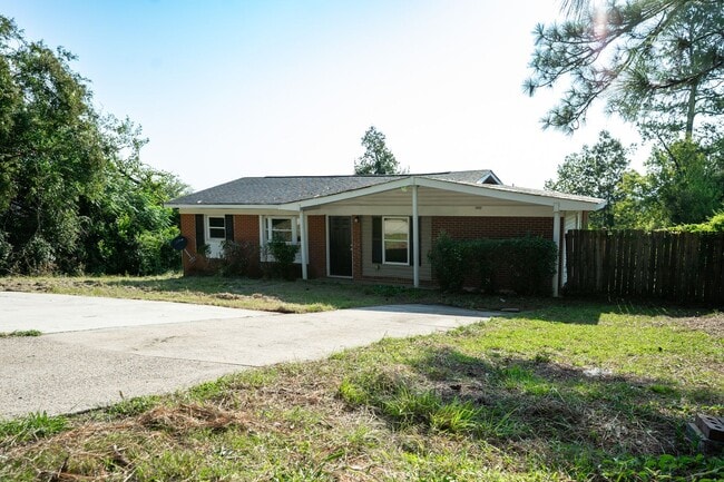 Building Photo - 2432 Golden Camp Rd