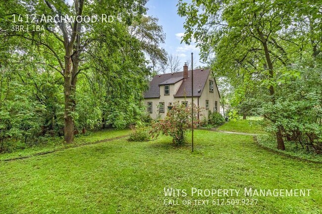 Foto del edificio - 1412 Archwood Rd