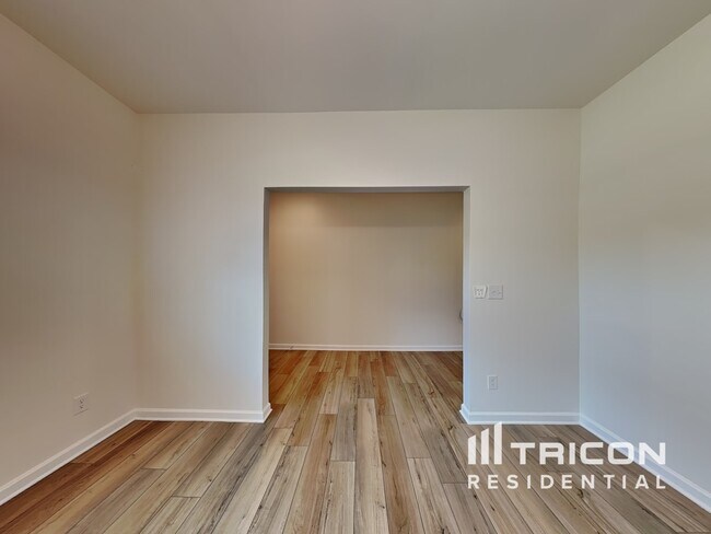 Foto del edificio - 3923 Rustic Barn Wy