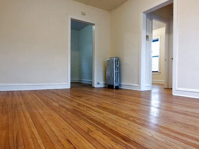 Foto del edificio - 2714 N Spaulding Ave