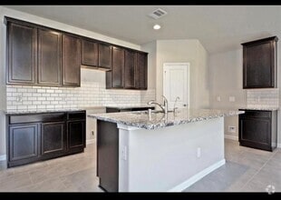 Building Photo - 7535 Keystone Blossom Trl
