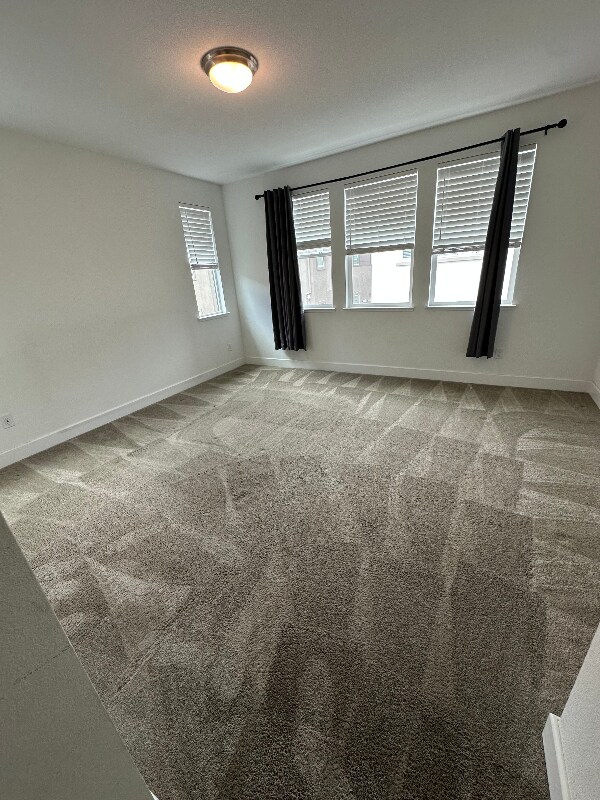 Foto del edificio - 1427 S Hopper Ln